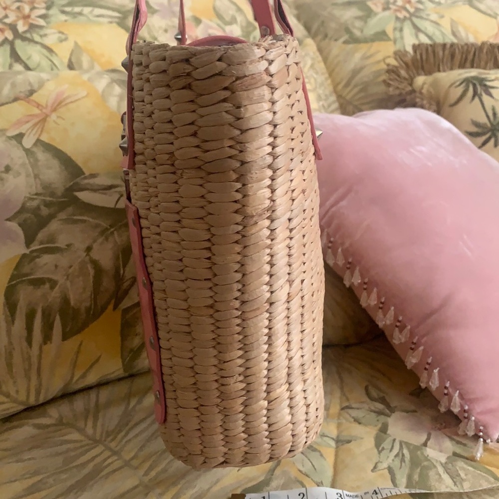 GUESS RATTAN HANDBAG - Picture 4 of 9